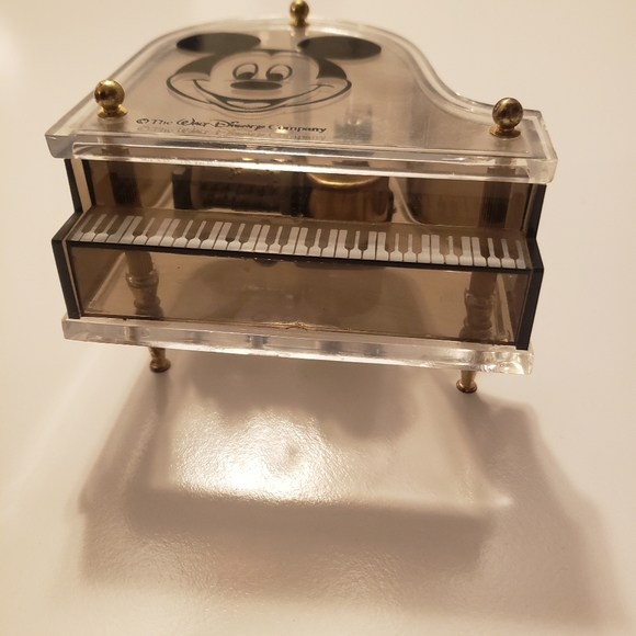 Disney Sankyo Music Box - Picture 2 of 5